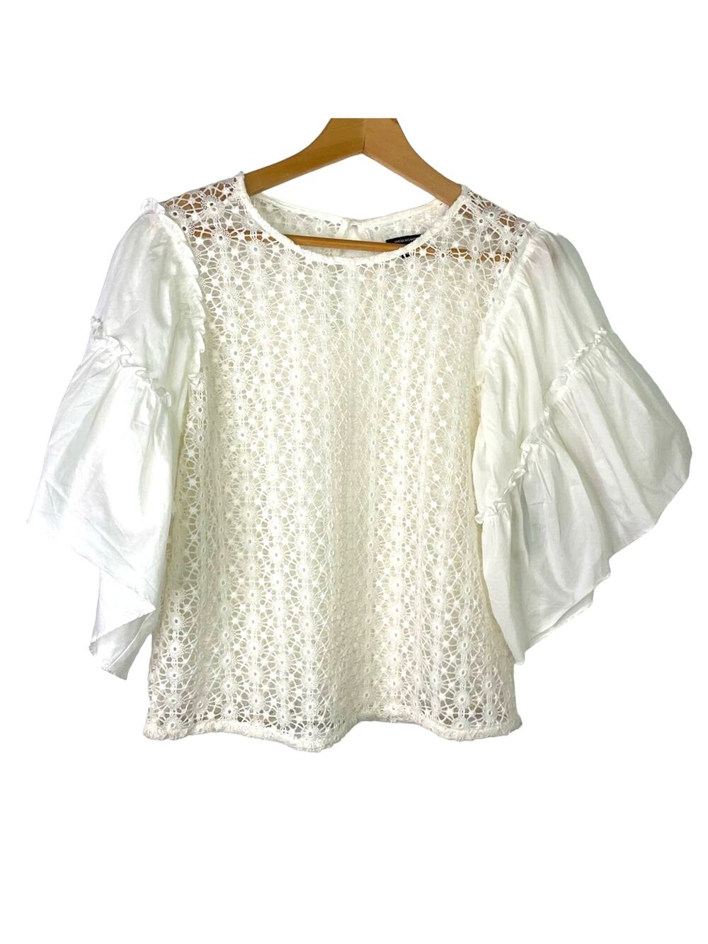 Stella & Dot White Lace Top Short Sleeve Puffy Sleeves